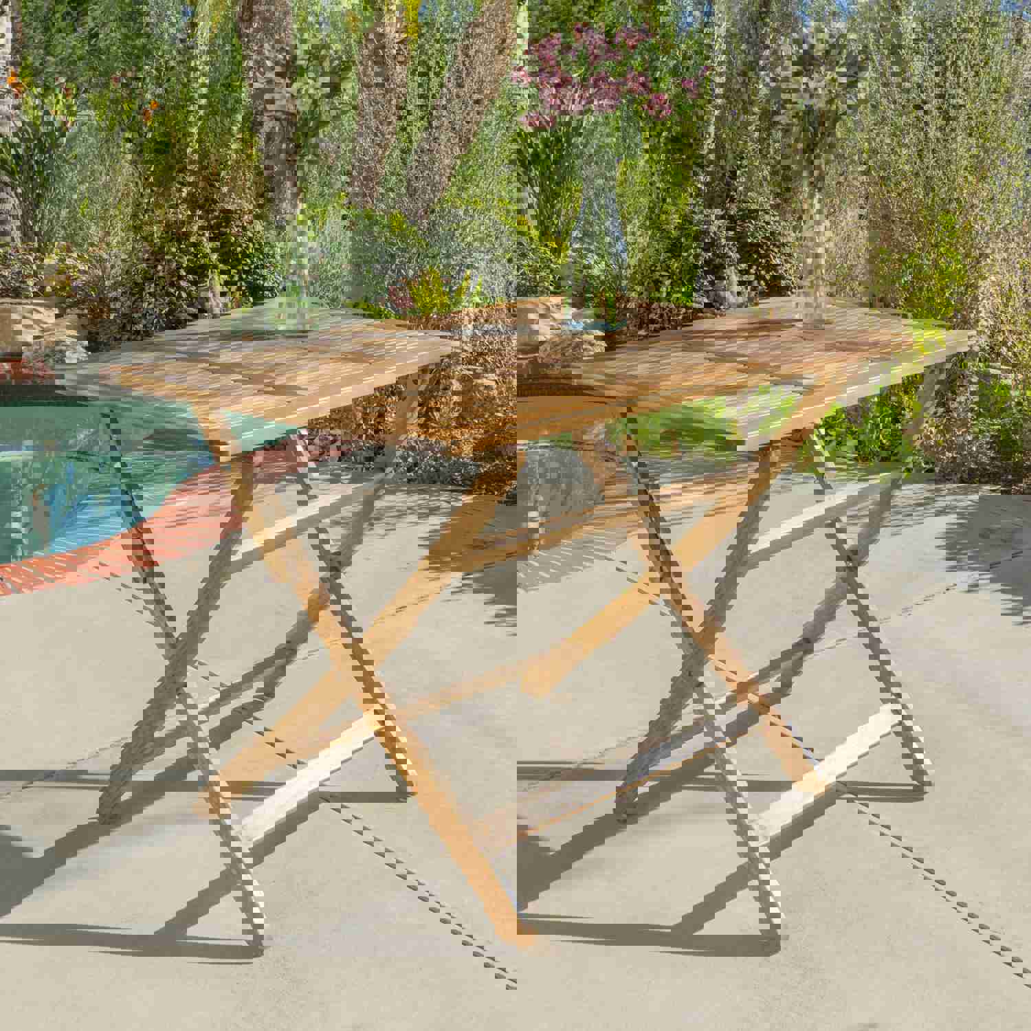 St. Nevis Outdoor Folding Table