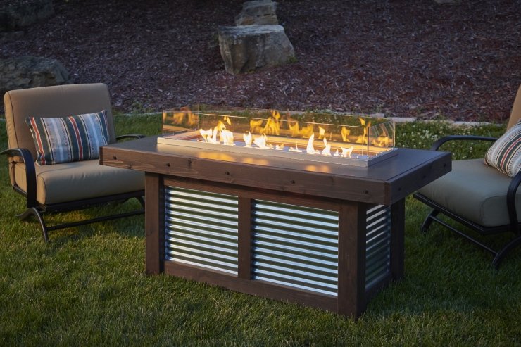The Outdoor Greatroom Company Denali Brew Linear Fire Pit Table
