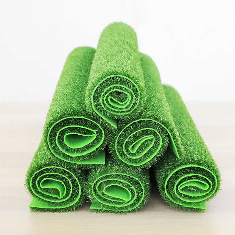 2 Pieces Artificial Grass Outdoor Gardening Turf Lawn Synthetic Fake Grass Micro-landscape DIY Flocking Rug 30*30cm