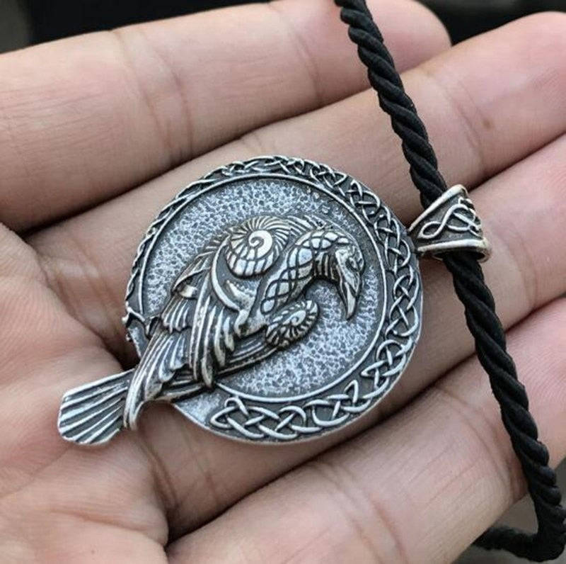 Retro Nordic Viking Crow Pendant Necklace for Men