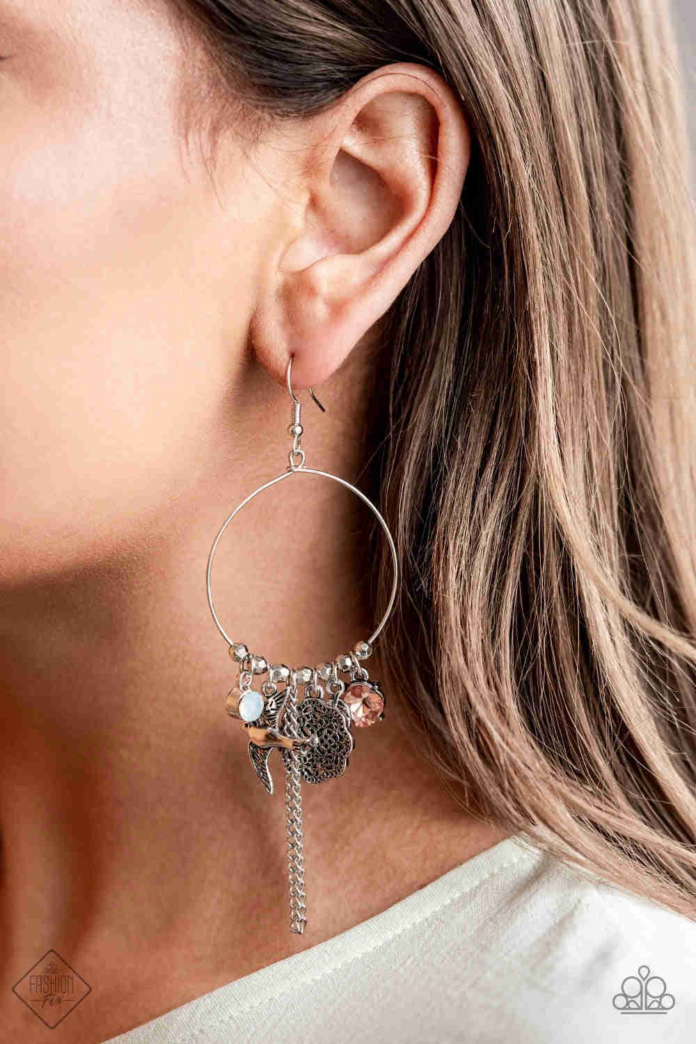 Glimpses of Malibu - Complete Trend Blend (June 2021 Fashion Fix)