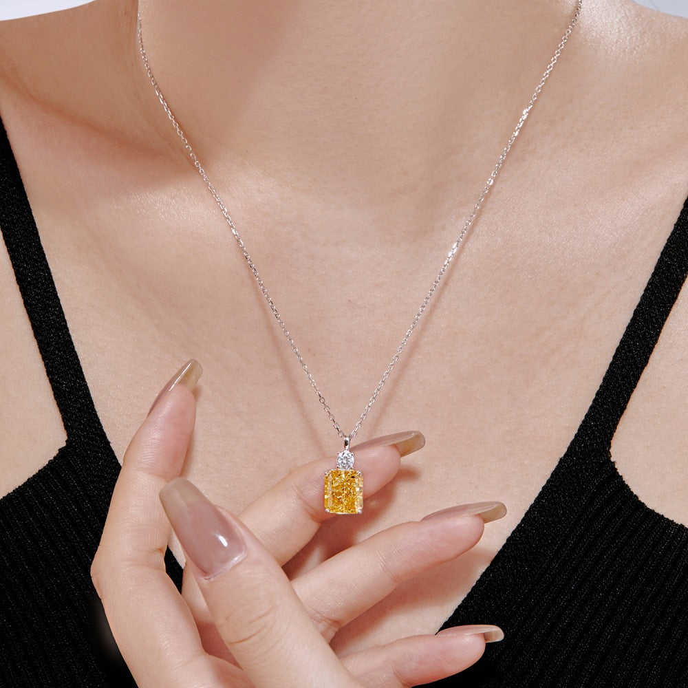 Women's Fashion Sterling Silver High Carbon Diamond Pendant Necklace