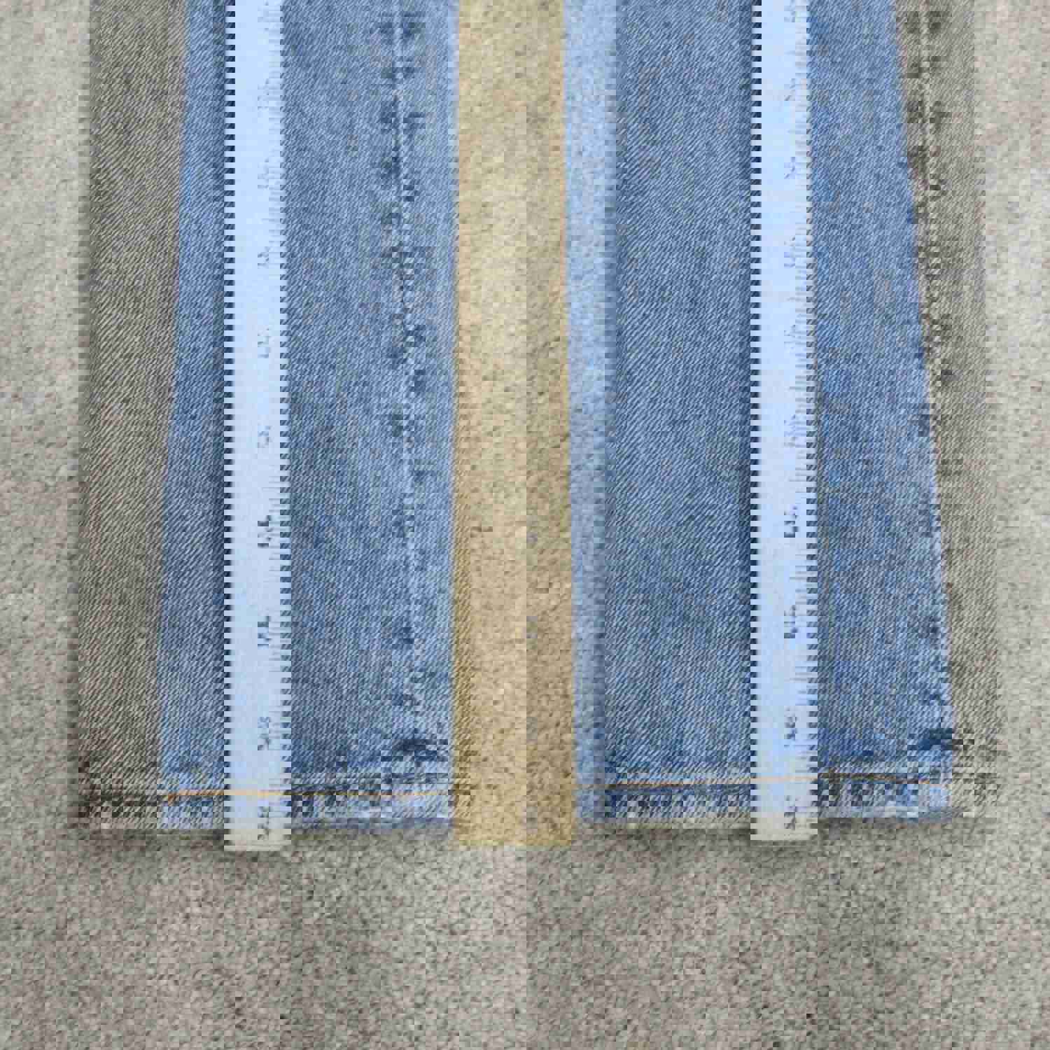 Levis Men's Blue Denim Straight Leg Jeans W33XL30