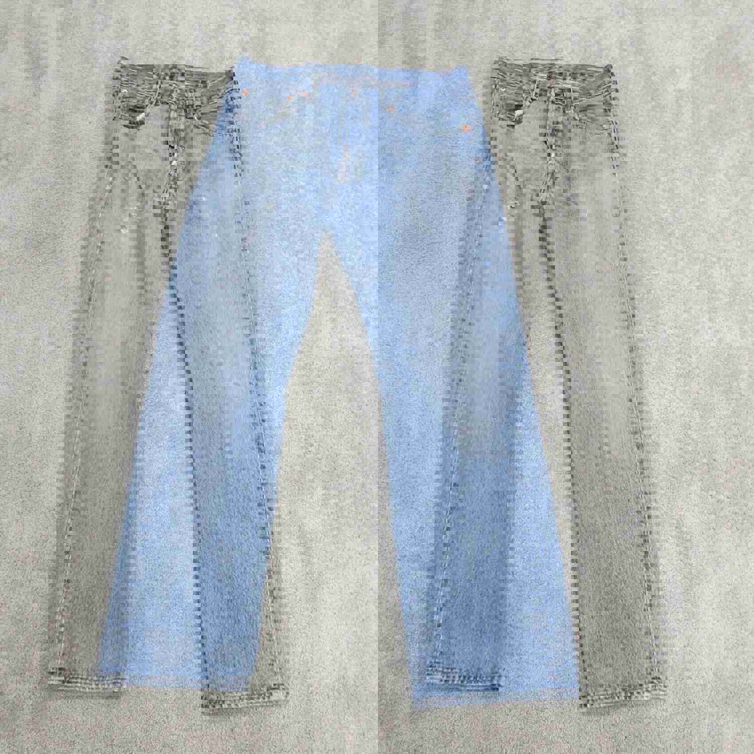 Levis Men's Blue Denim Straight Leg Jeans W33XL30