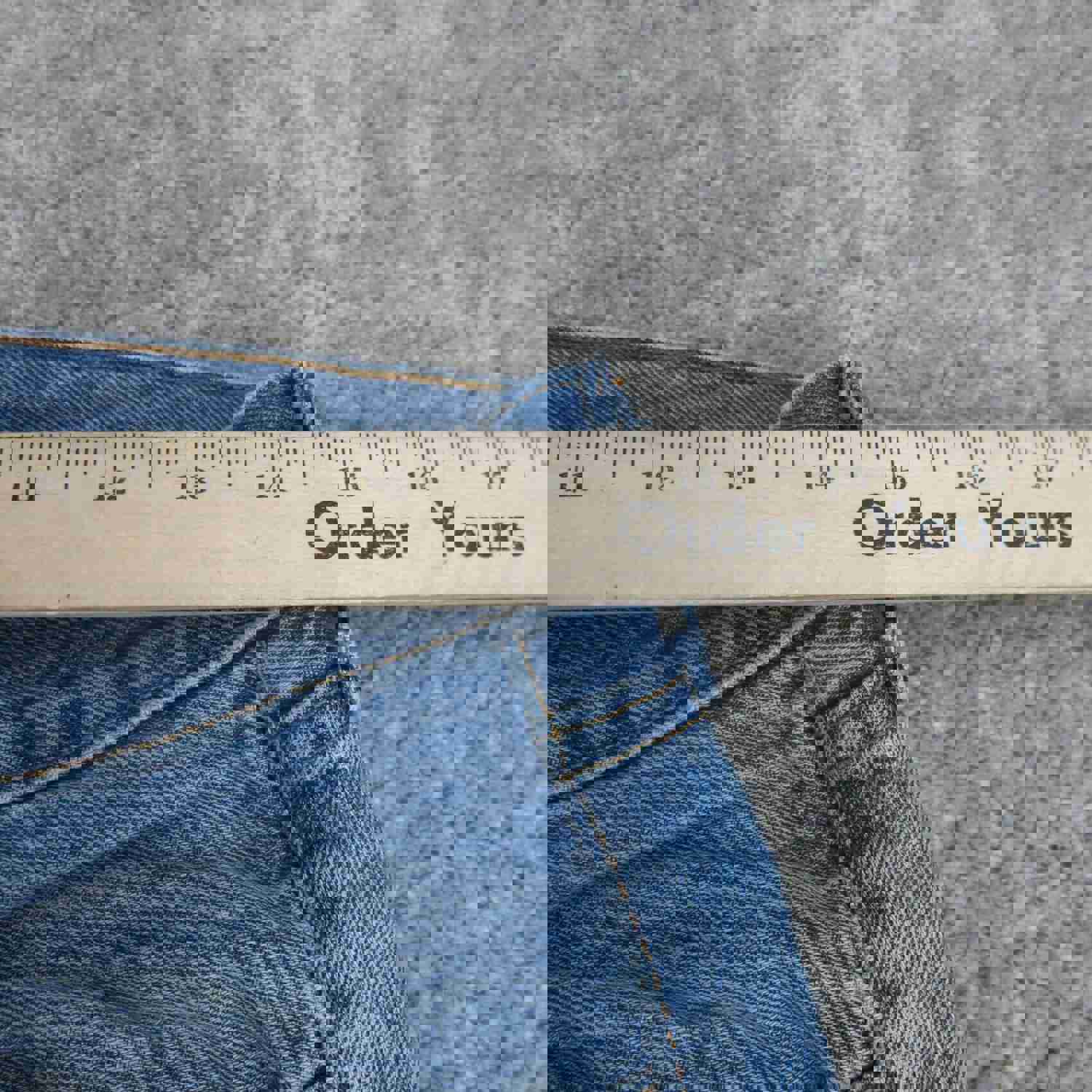 Levis Men's Blue Denim Straight Leg Jeans W33XL30