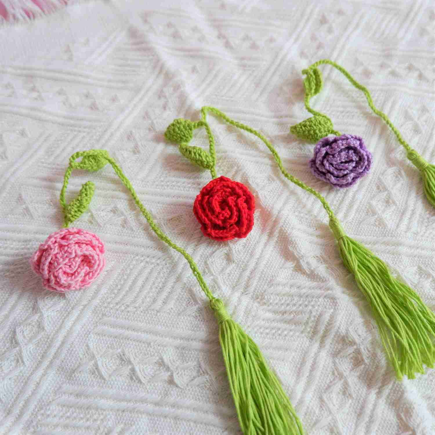 2Pcs Crochet Car Mirror Accessories - Roses