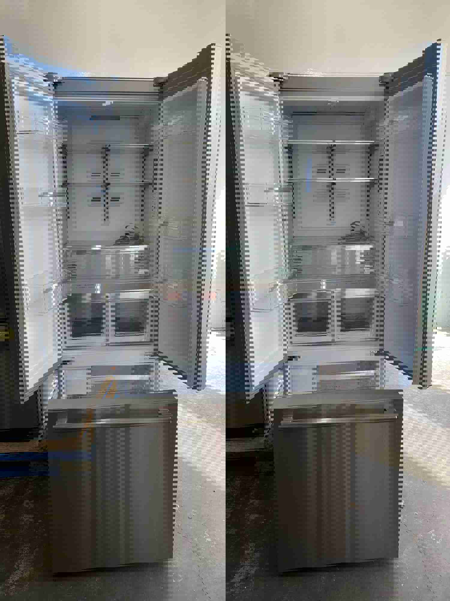 Thermador Masterpiece Series T36FT810NS 36 Inch Freestanding French Door Smart Refrigerator