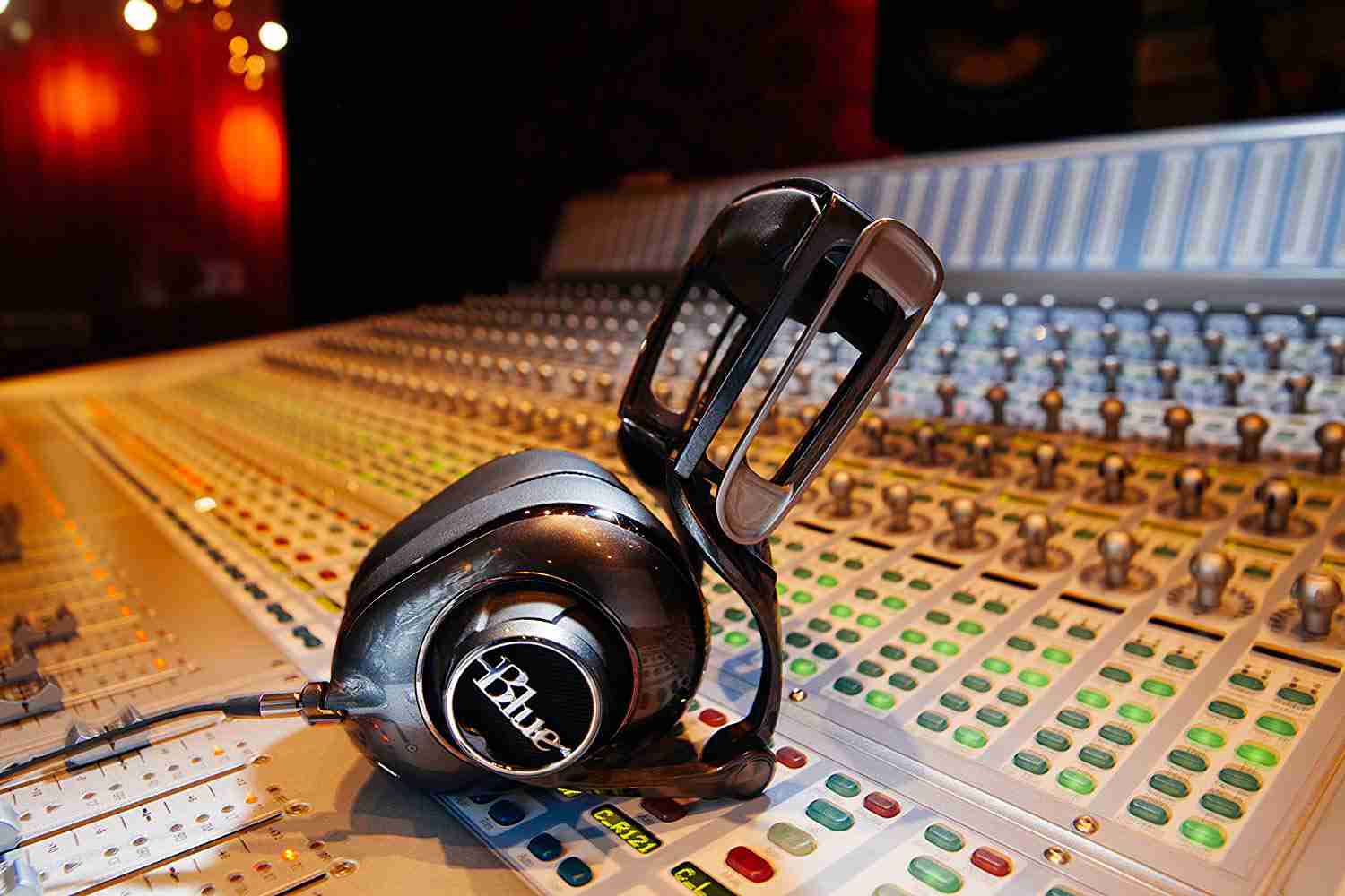 Blue Mix-Fi Powered High-Fidelity Headphones with Integrated Audiophile Amplifier
