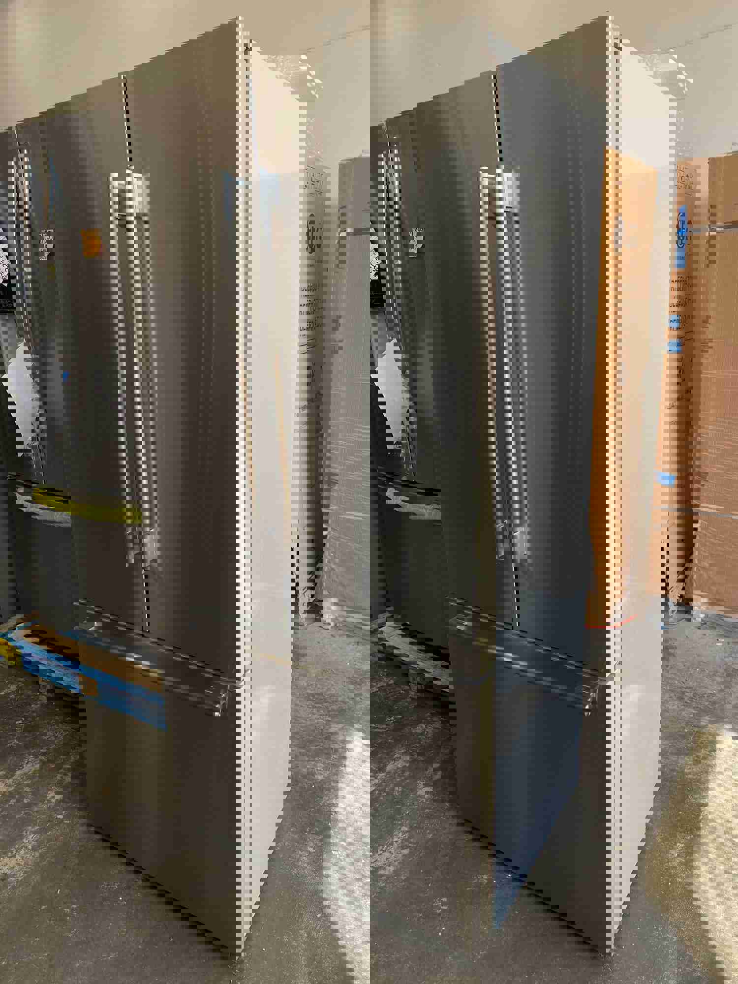 Thermador Masterpiece Series T36FT810NS 36 Inch Freestanding French Door Smart Refrigerator