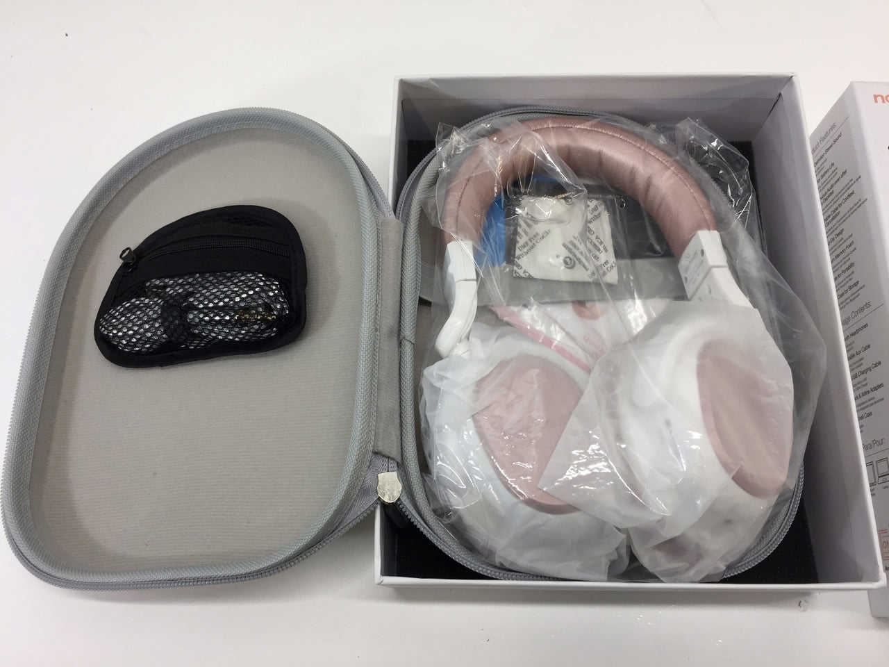 Naztech i9BT Wireless Bluetooth Active Noise Cancelling Over-Ear Headphones