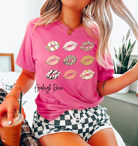 Valentines Lips Tshirt - Unisex Kiss Tee for Couples