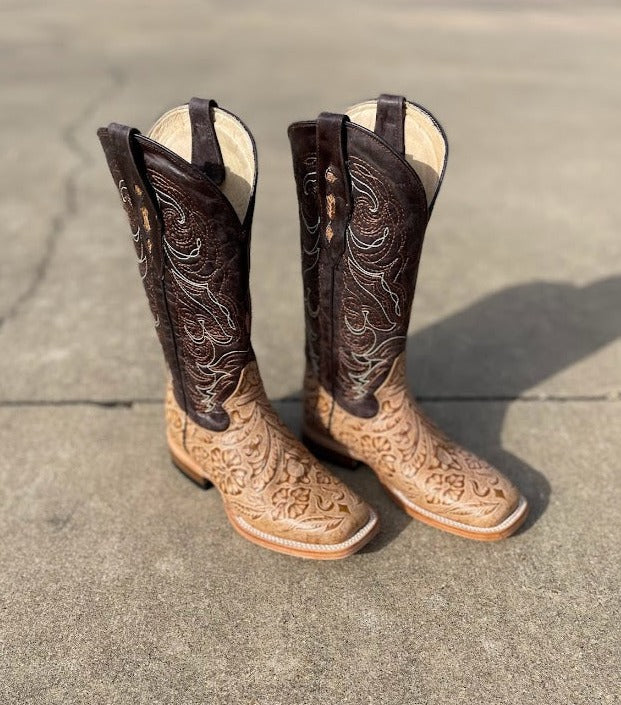 Women's Cowtown Q452 12 Oryx Floral Laser Tooled Wide Square Toe Boot