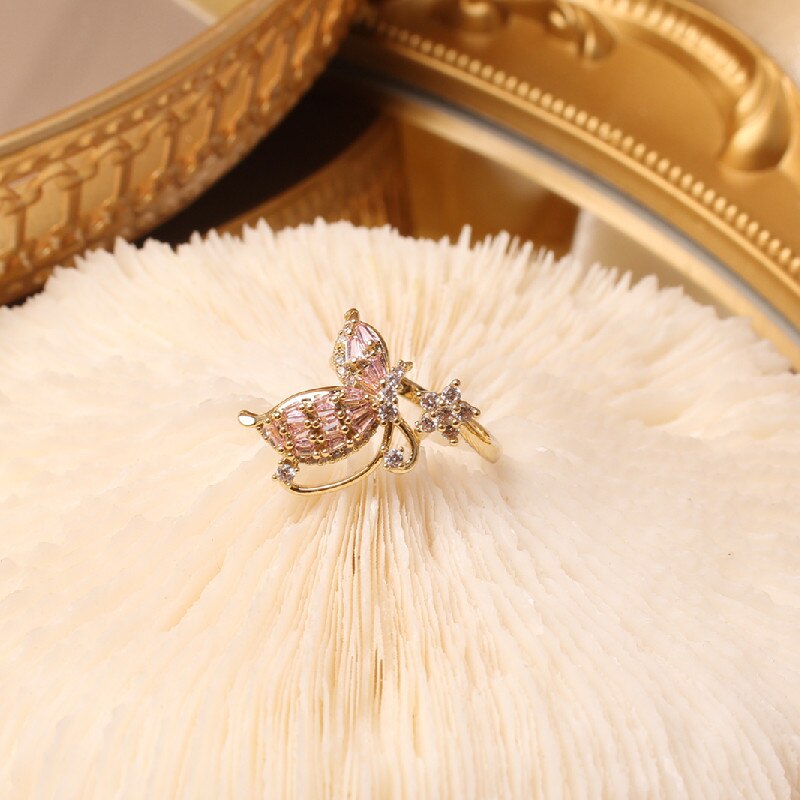 2022 Korean Design Butterfly Flower Women's Ring with Copper Inlaid Zircon