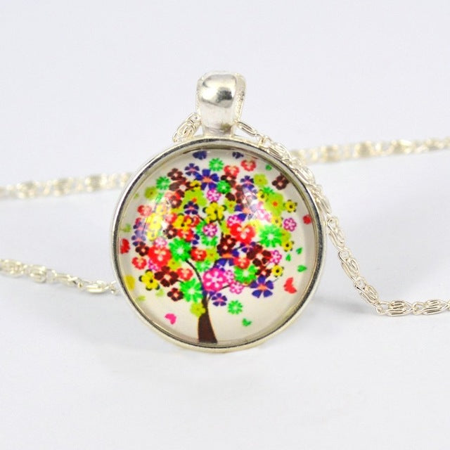LIEBE ENGEL Vintage Life Tree Necklace - Silver Glass Cabochon Statement Jewelry for Women