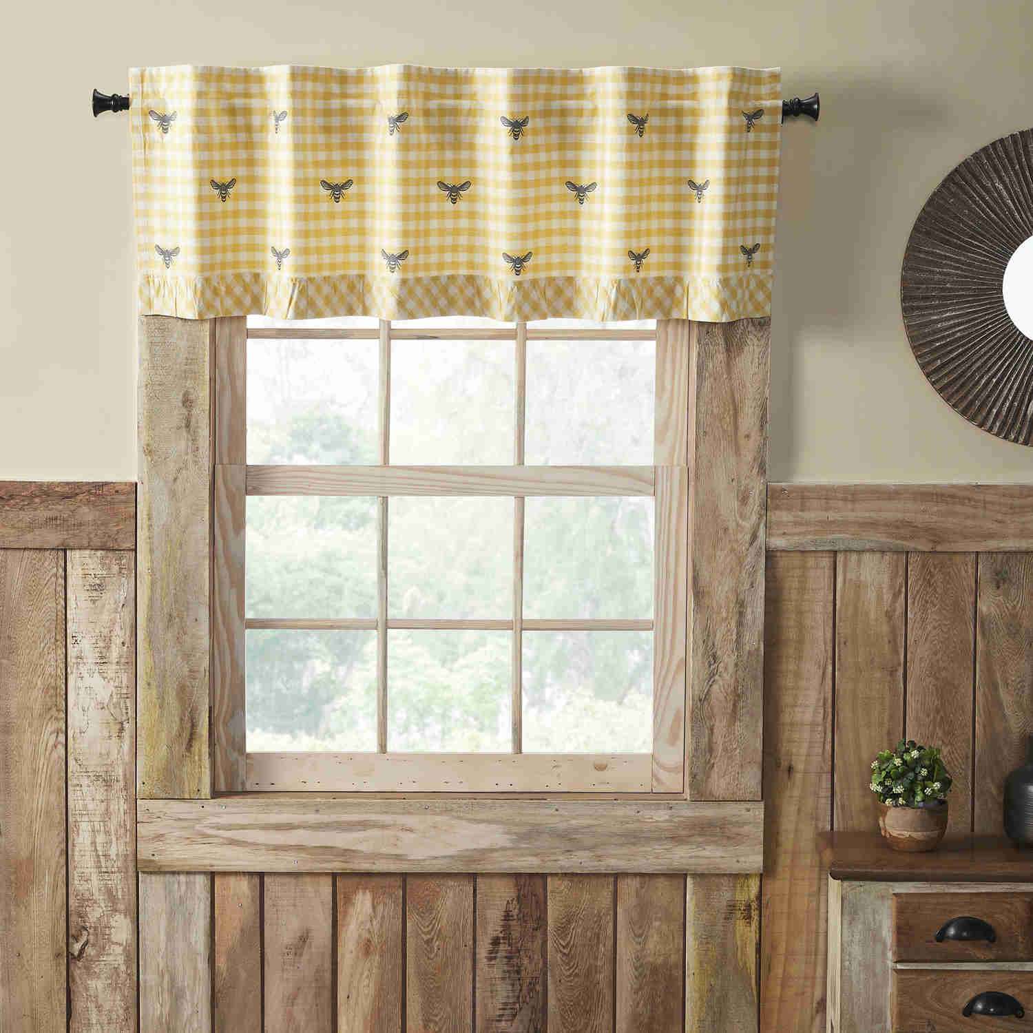 Buzzy Bees Ruffled Valance 18 x 60 - Classic Cotton Window Treatment