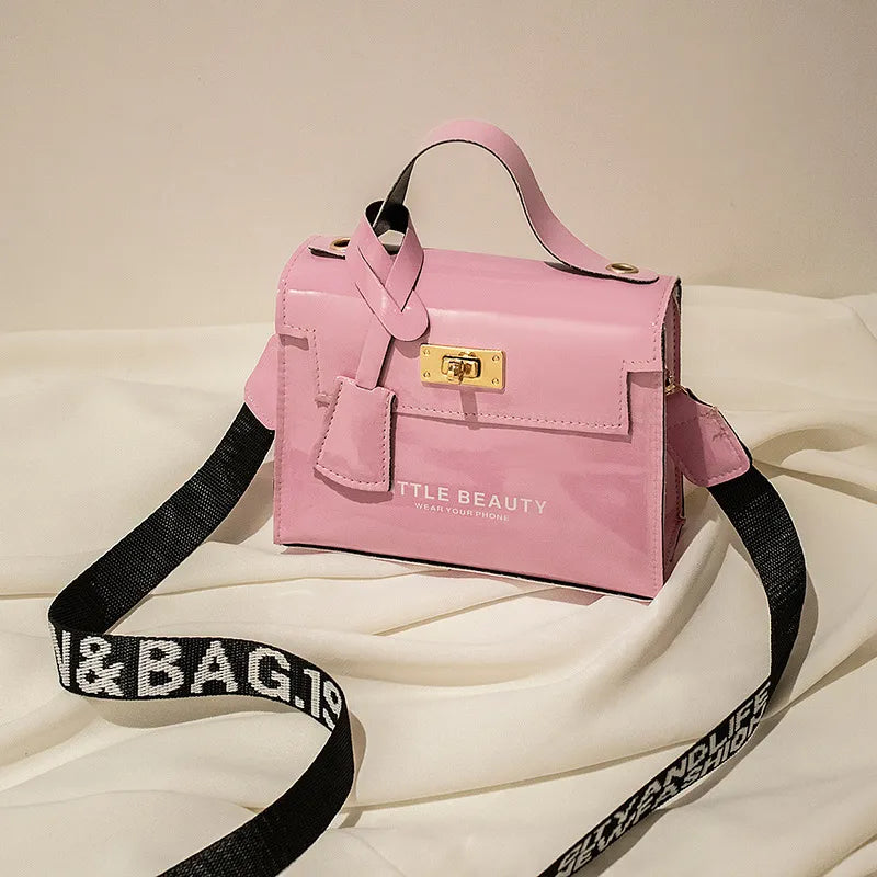 New Fashion Ladies Messenger Bag - Trendy Luxury Shoulder Handbag for Women