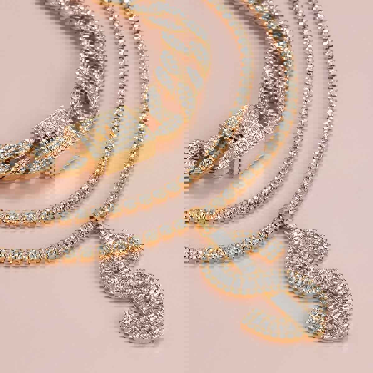 Bling Rhinestone Hip Hop Cuban Link Chain Choker Necklace for Women with Iced Out Crystal Heart Pendant