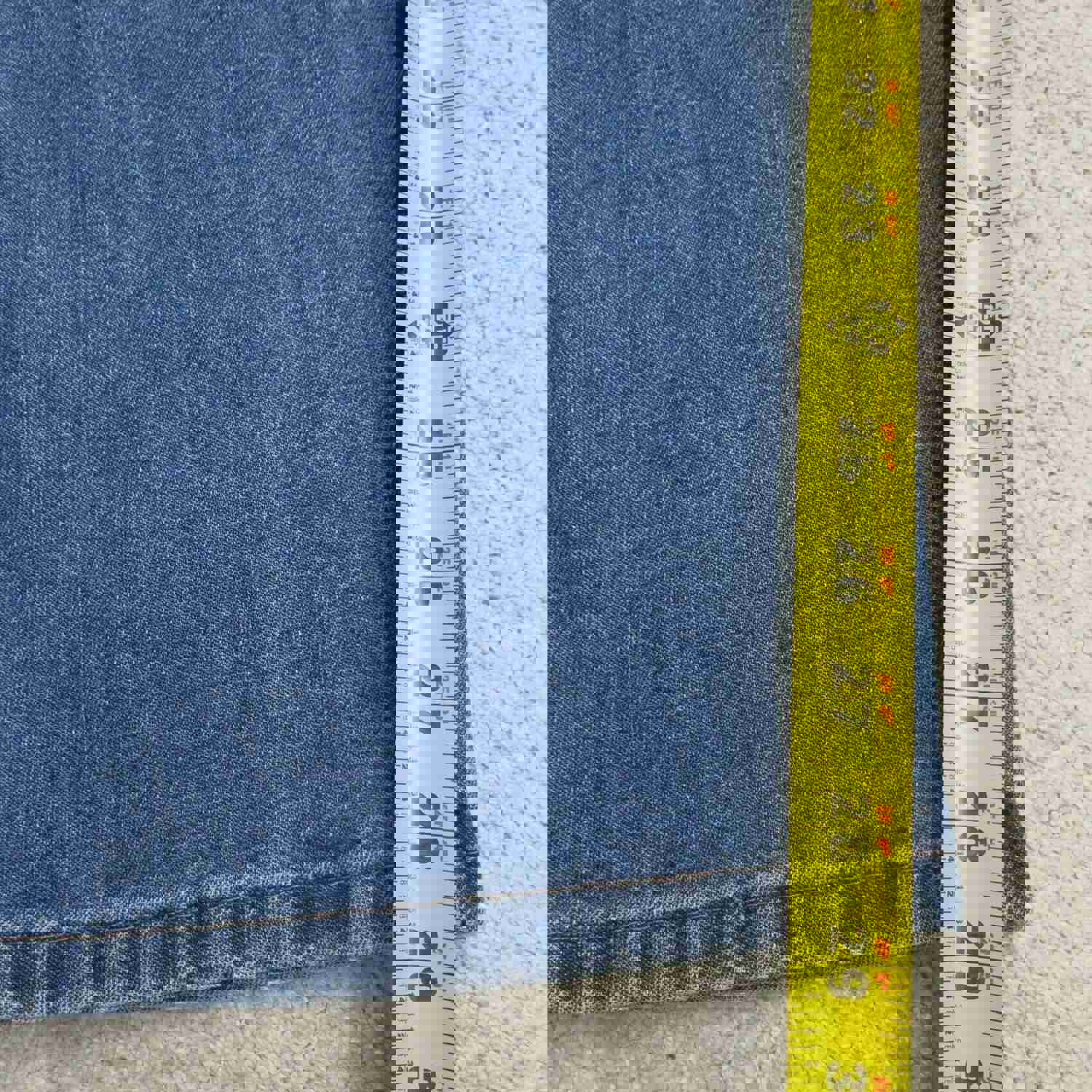 Wrangler Mens Blue Denim Wide Leg Jeans W40XL30 - Lightweight & High Rise