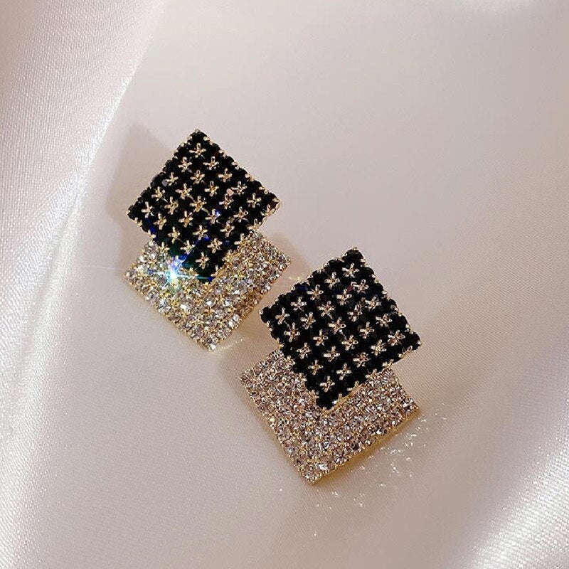 Korea Design Geometric Black White Crystal Earrings for Women