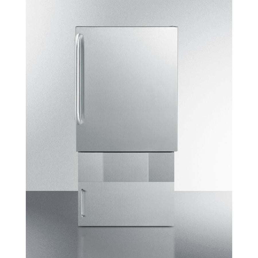 Summit 15 Outdoor Refrigeration 12 Lb. Daily Production Crescent Ice Freestanding Ice Maker