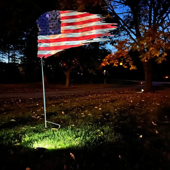 Metal Art of Wisconsin Outdoor Aluminum Old Glory LED Yard Sticker Package