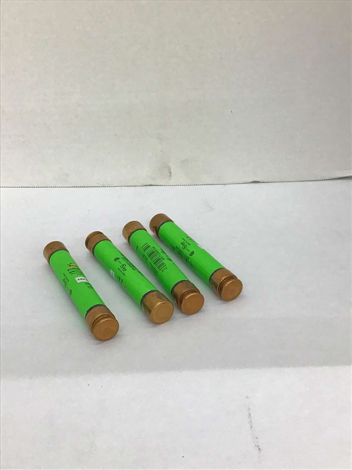 Bussmann Fusetron FRS-R-30 Energy Efficient Fuse 30 Amp (Lot of 4)