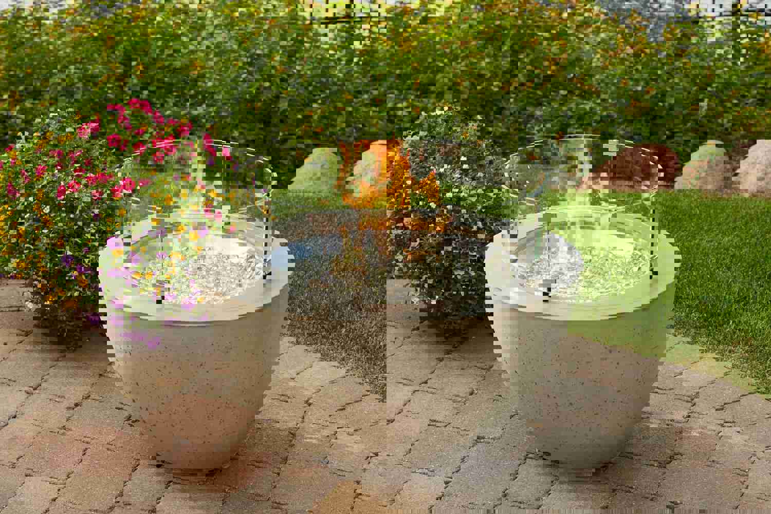 Outdoor Greatroom CV-20 Cove 29 Round Concrete Gas Fire Pit Table