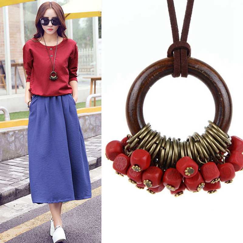Fashion Wooden Beads Statement Necklace for Women