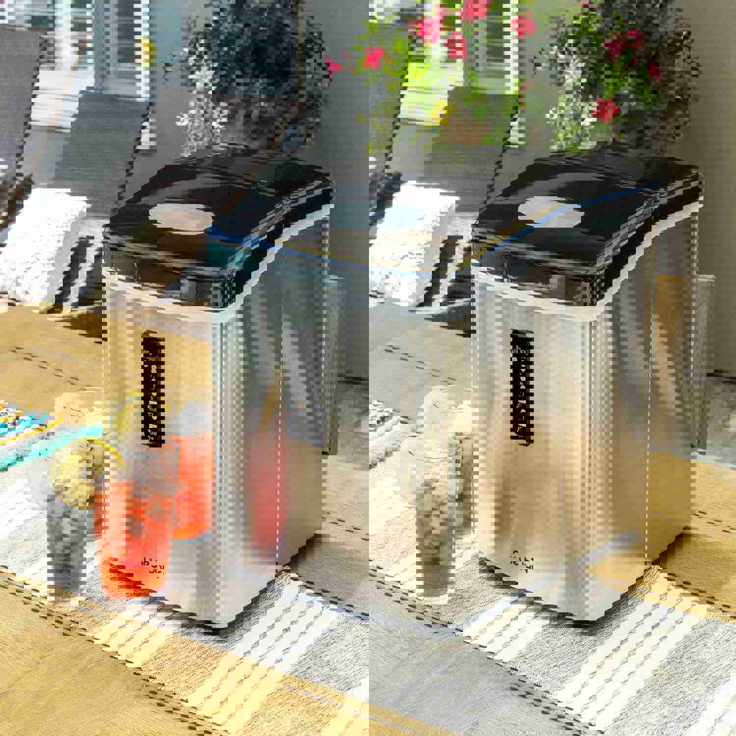 NewAir Countertop Ice Maker - 28 lbs. Daily, 3 Ice Sizes, BPA-Free