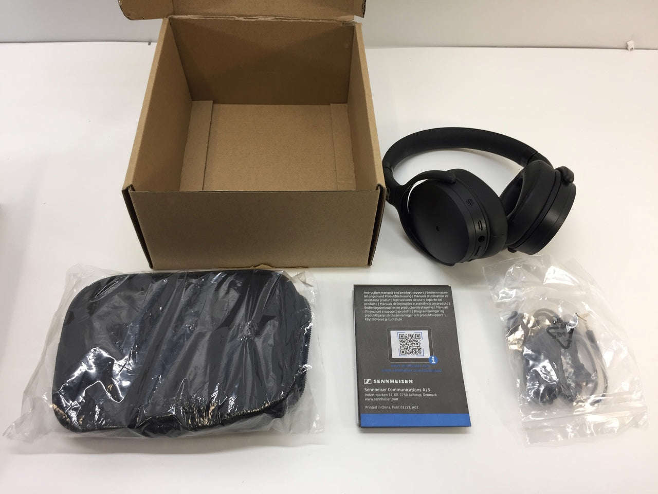 Sennheiser HD 4.50 SE Wireless Noise Cancelling Bluetooth Headphones Black NOB