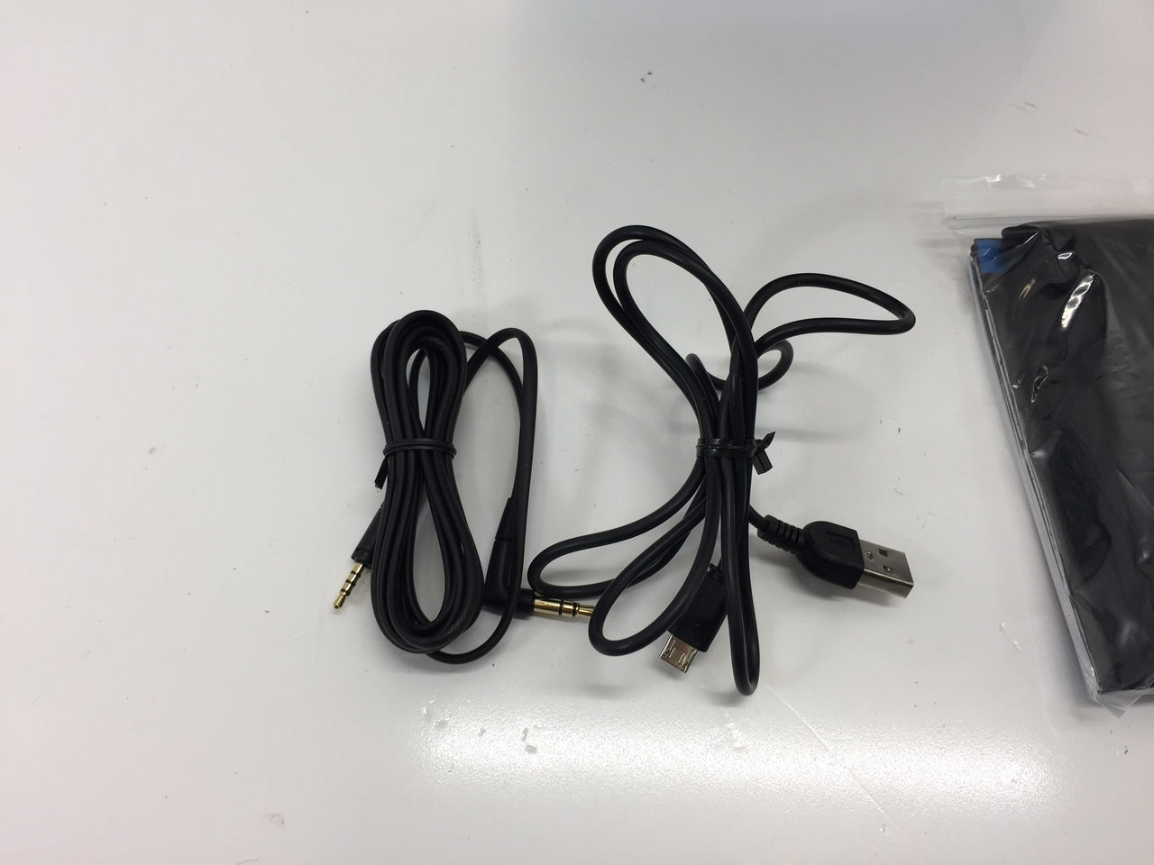 Sennheiser HD 4.40 BT Wireless Bluetooth Headphones - High-Quality Sound