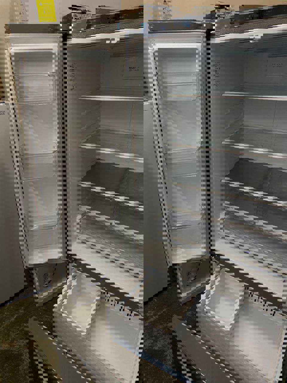 LG LRFCS25D3S 33 Inch 3-Door French Door Refrigerator with 25.1 Cu. Ft. Capacity