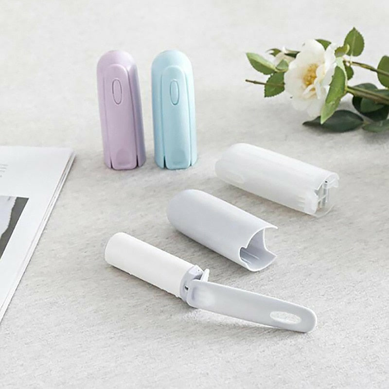 Electrostatic Static Clothing Dust Pets Hair Cleaner Remover Brush