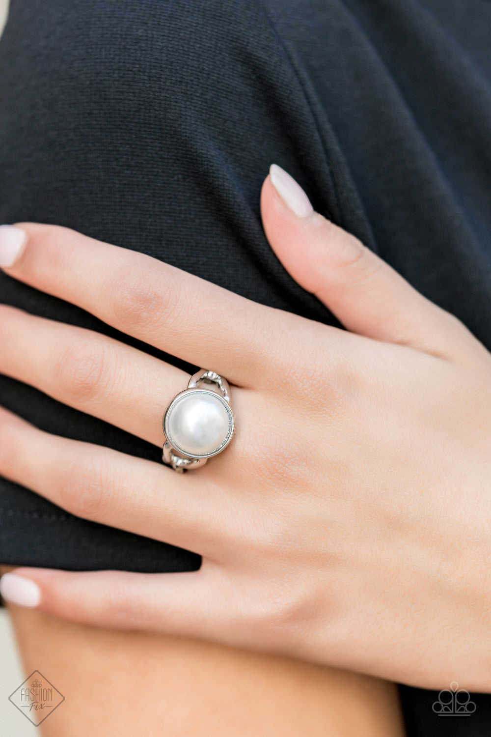 Paparazzi Pearl Powerhouse - White - Ring - Trend Blend Fashion Fix Exclusive