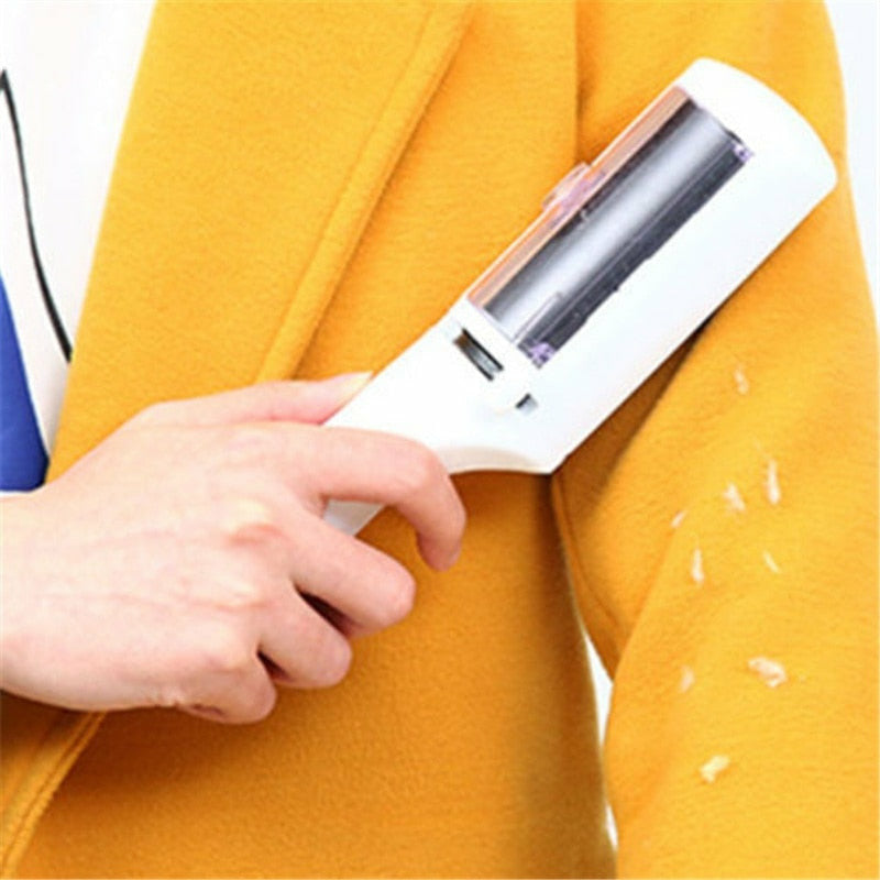 Electrostatic Static Clothing Dust Pets Hair Cleaner Remover Brush