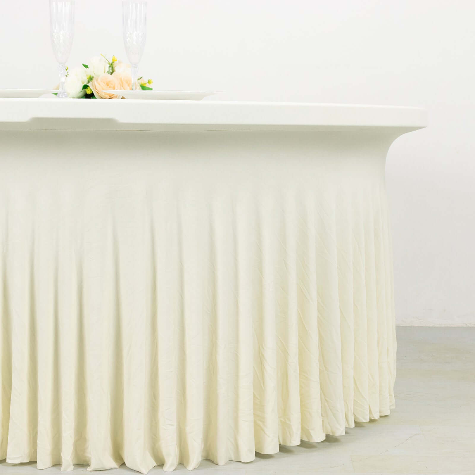 Ivory Wavy Spandex Fitted Round 1-Piece Tablecloth Table Skirt - 5ft