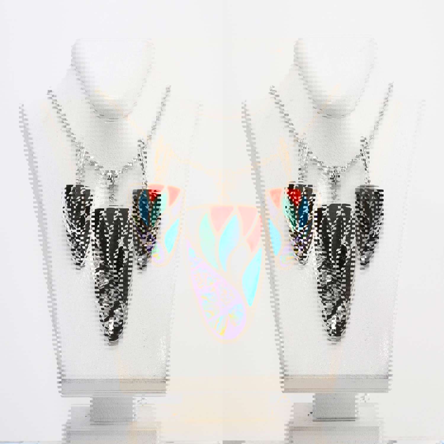 Elegant Cold Enamel Pendant and Earrings Set with Pearl Accents - Perfect Gift for Women