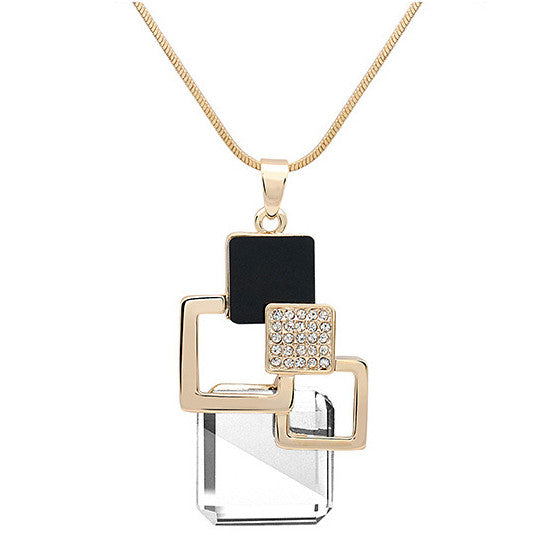 European and American New Fashion Golden Hollow Geometric Big Crystal Stone Pendant Necklace for Women