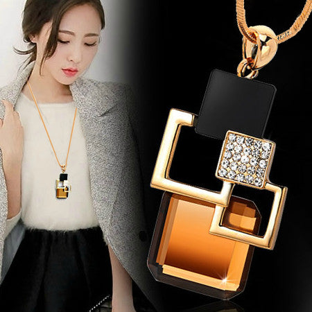 European and American New Fashion Golden Hollow Geometric Big Crystal Stone Pendant Necklace for Women