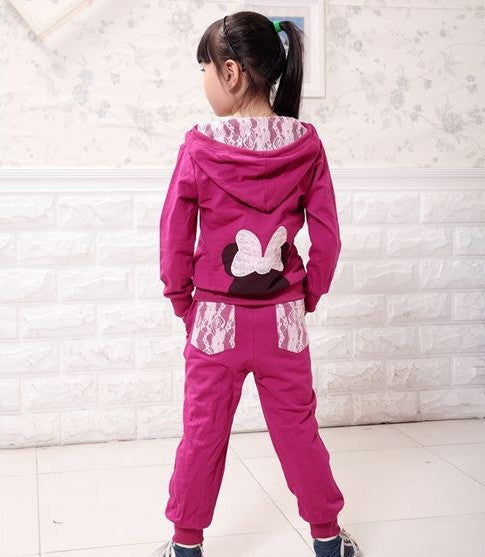 2-Piece Cartoon Girl Hoodie and Pants Set for Kids (3-6 Years)