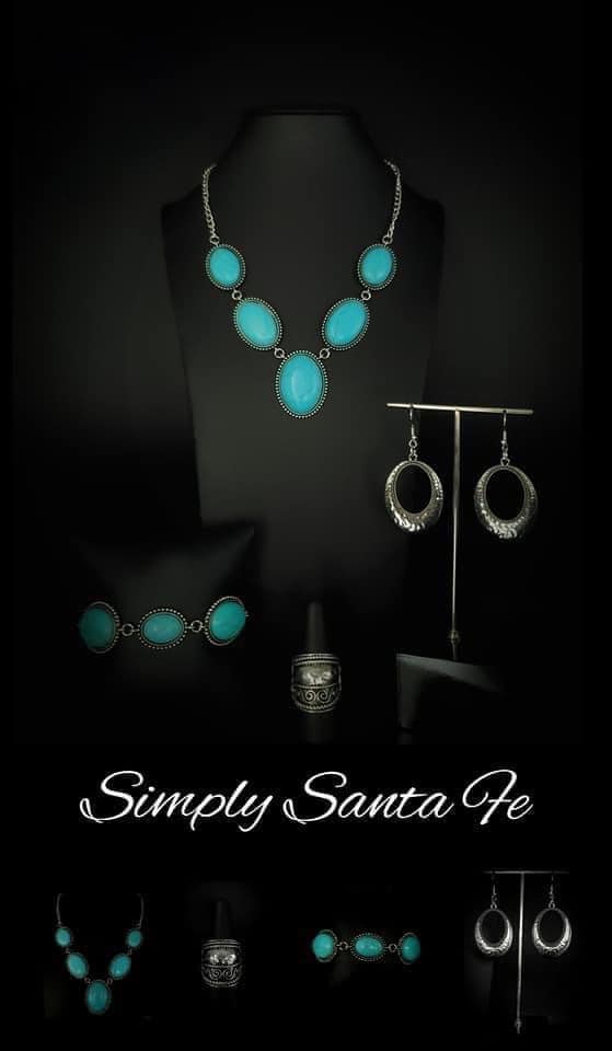 Paparazzi Fashion Fix Simply Santa Fe Trend Blend - December 2020
