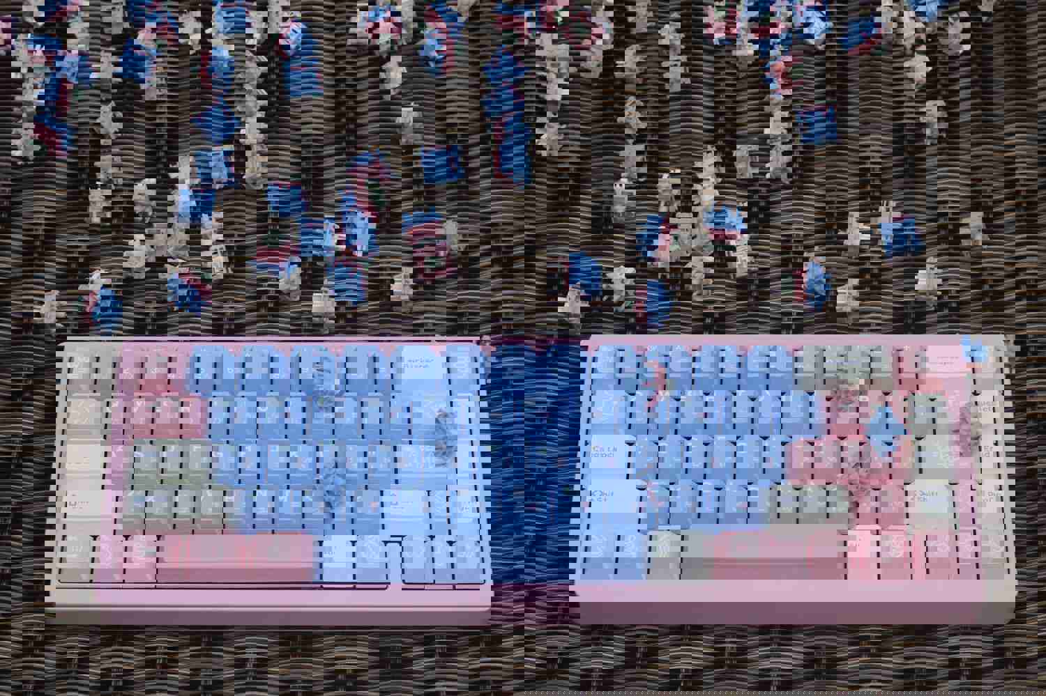 Jris65 PCB Gasket Mount Keyboard Kit - Pink