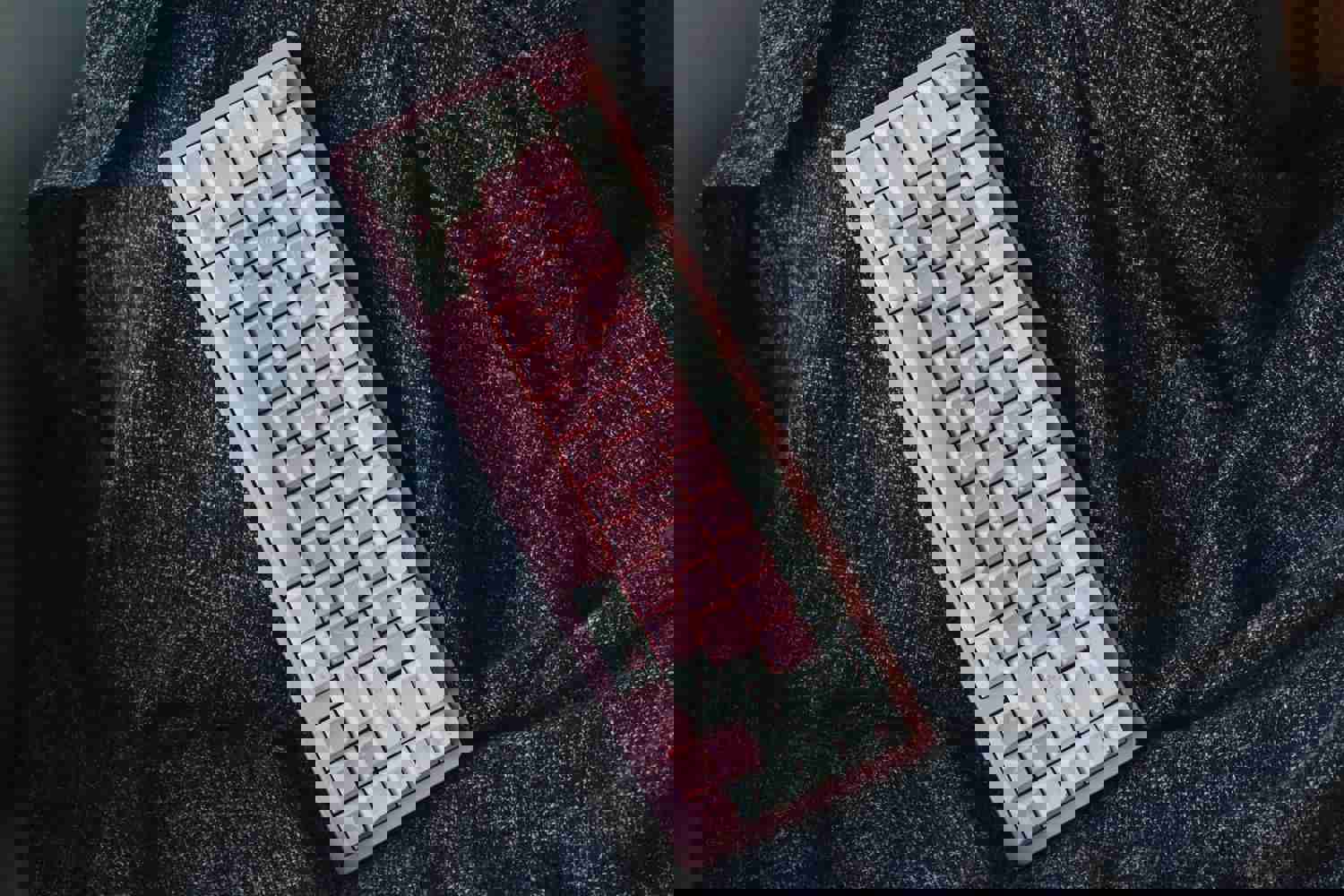 Jris65 PCB Gasket Mount Keyboard Kit - Pink