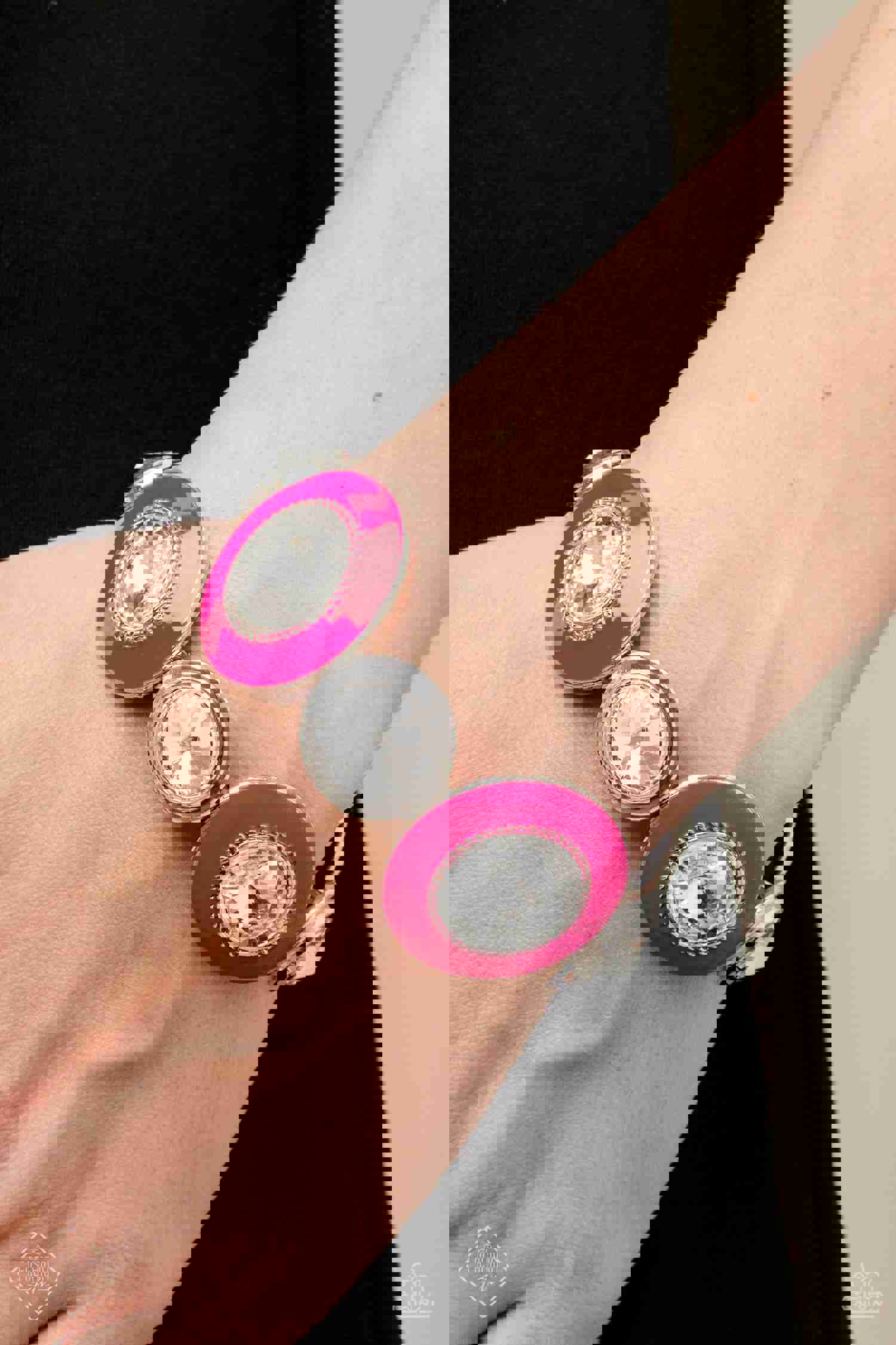 Glimpses of Malibu - Complete Trend Blend January 2023 Fashion Fix Set Paparazzi