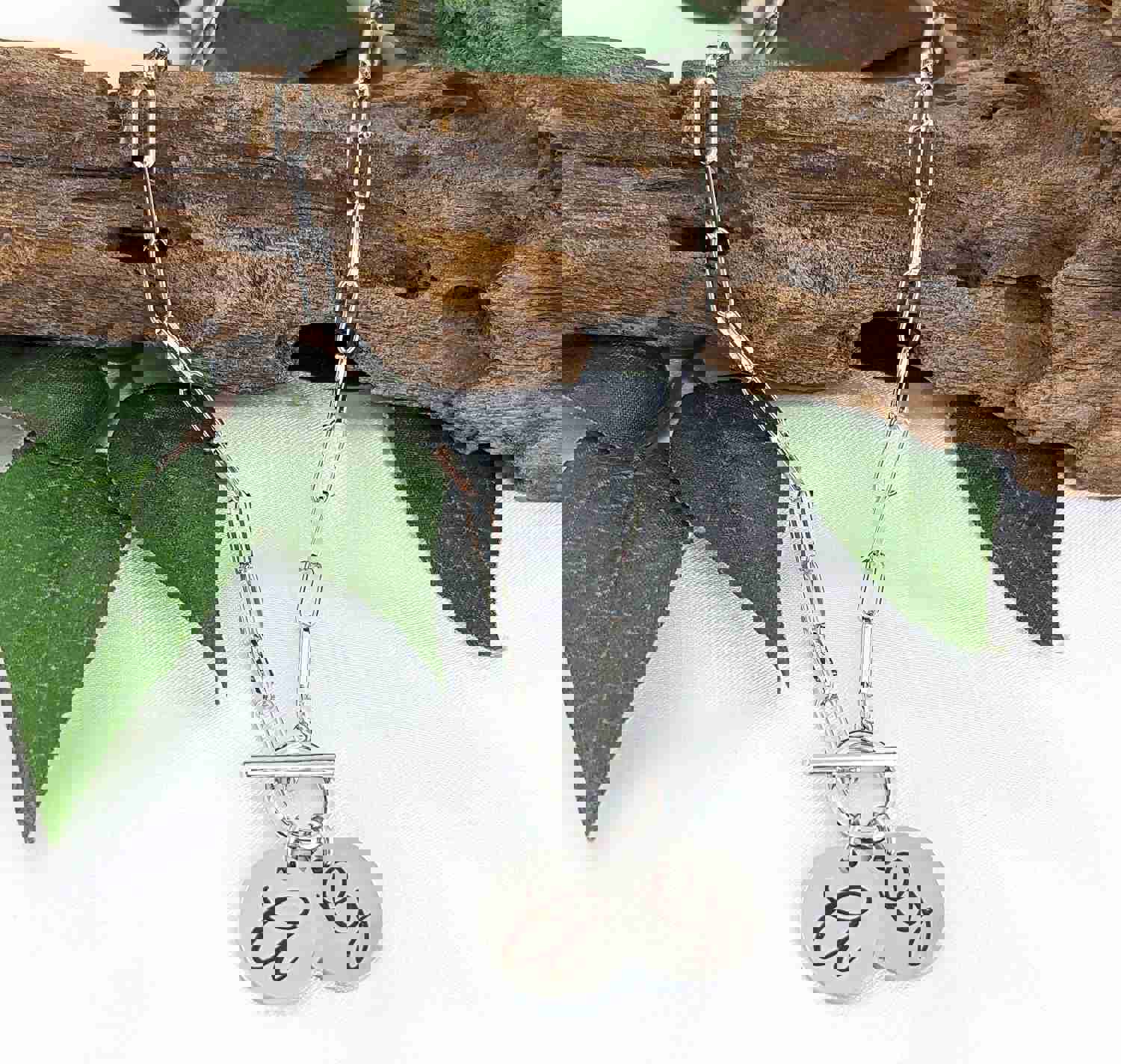 Dani Paperclip Initial Necklace - Personalized Elegant Jewelry