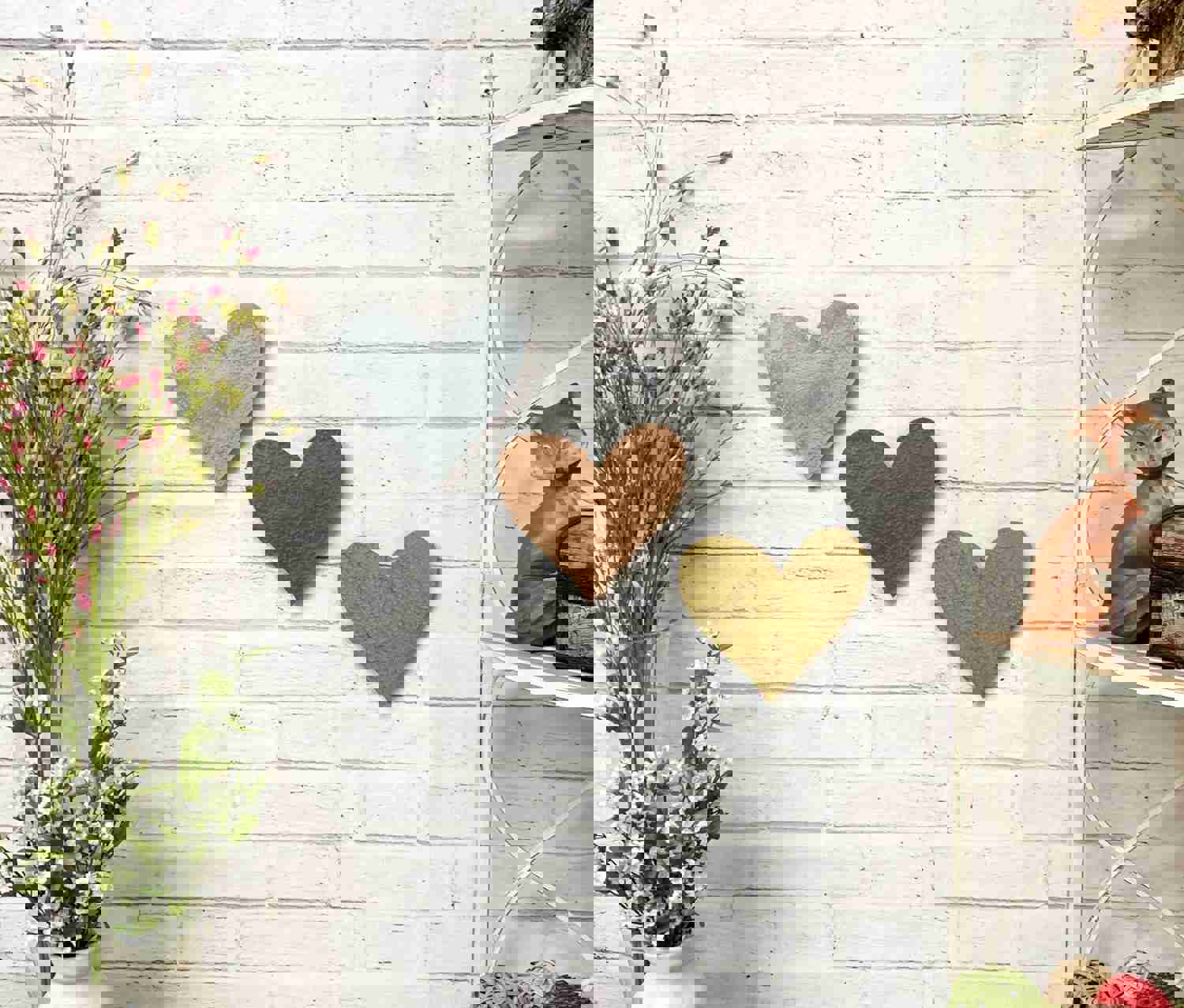 Handmade Heart Symbol Metal Wall Art - Customizable Size & Color - Free Shipping