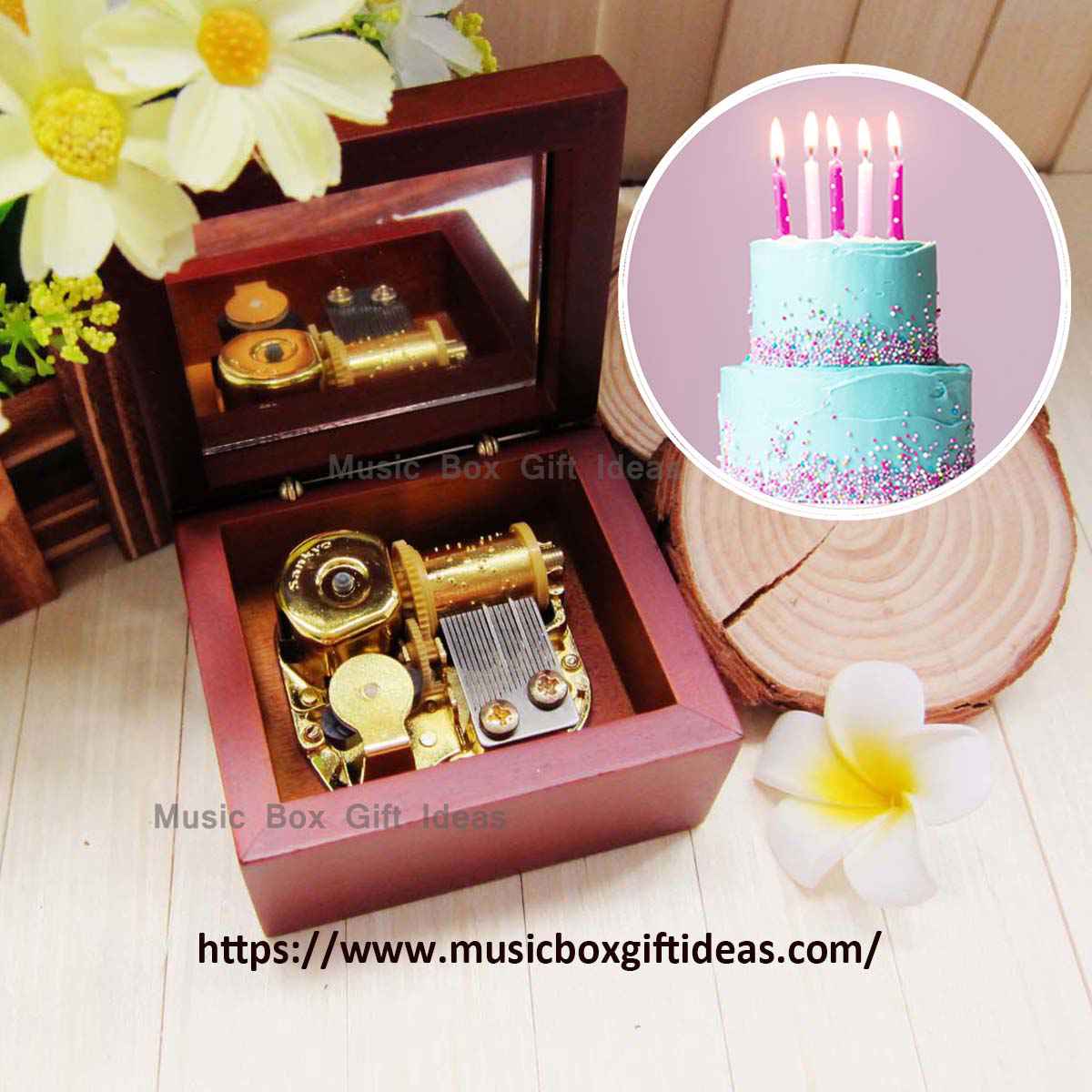Personalized Happy Birthday Sankyo 18-Note Music Box Gift (Wooden Clockwork)
