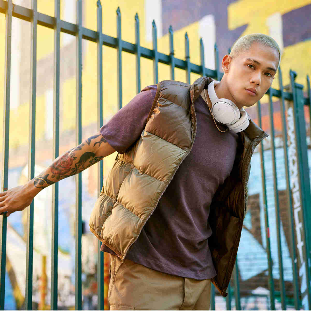 Bose QuietComfort Headphones with Active Noise Cancellation - Pair (White)