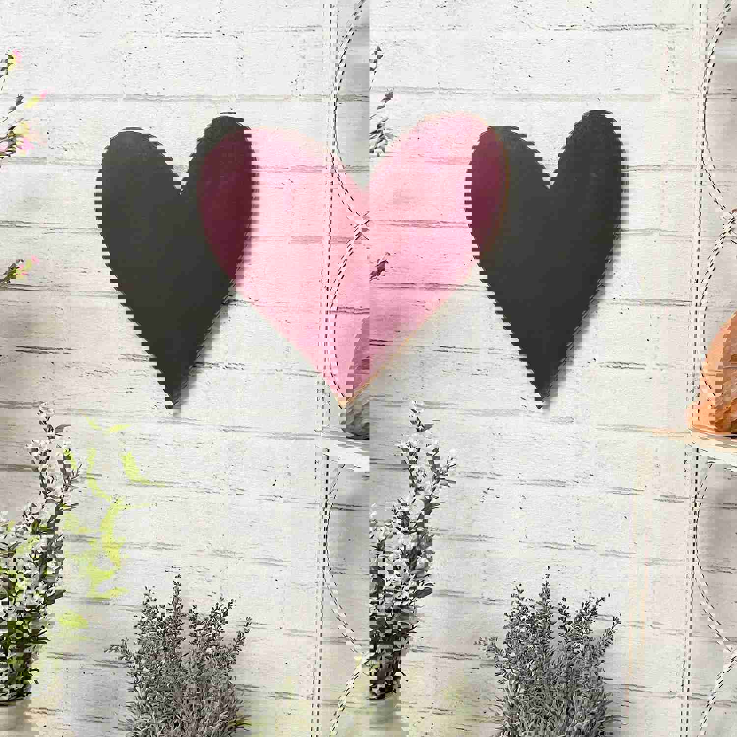 Handmade Heart Symbol Metal Wall Art - Customizable Size & Color - Free Shipping