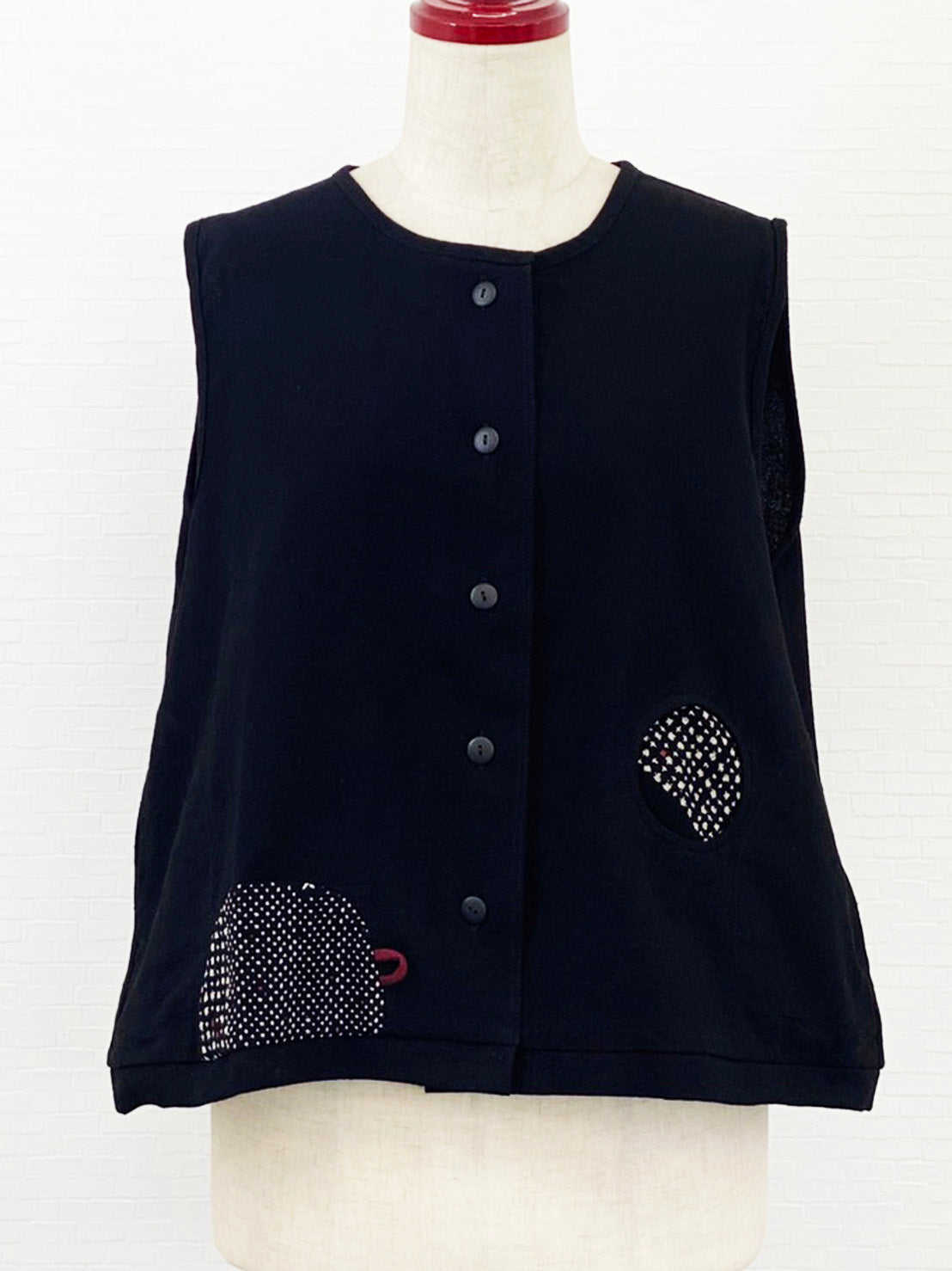 Circle Patch Crop Vest - Solid/Multi Dot Print - Black